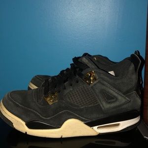 Jordan 4 Retro Royalty
